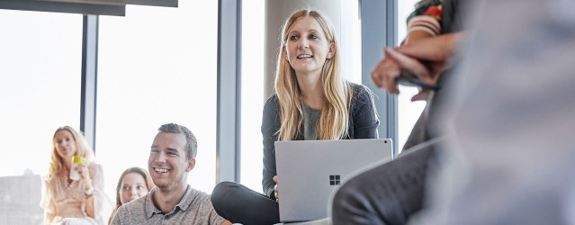 1920x540_headquarter_people_career_4