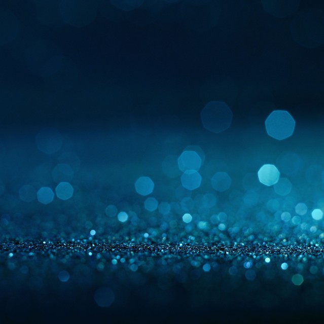dots_3_1900x1900