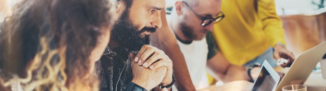 people_22_1920x540
