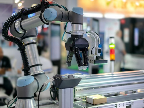 Roboterarm in der Industrie 